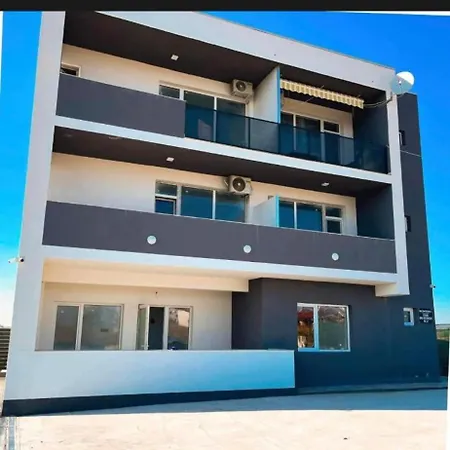 Seaside Studio17 Apartment